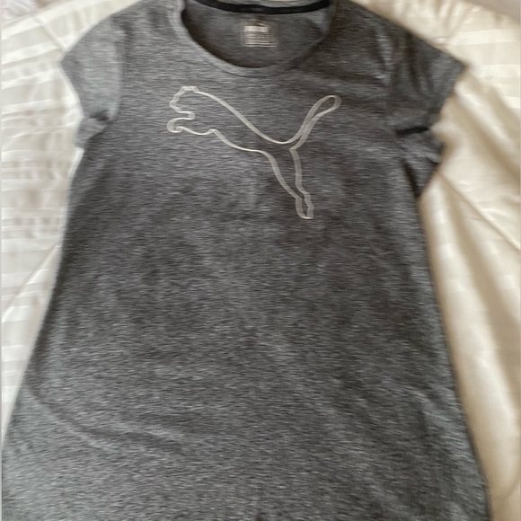 PUMA Women’s Tshirt - Picture 2 of 6